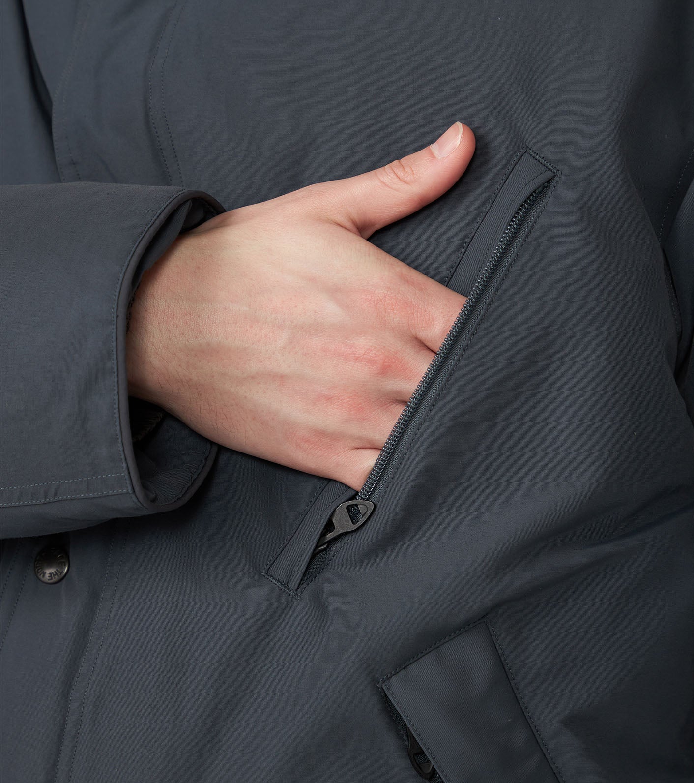 THE NORTH FACE Purple Label Double Peak Short Down Parka / 短版立體結構 羽絨連帽外套