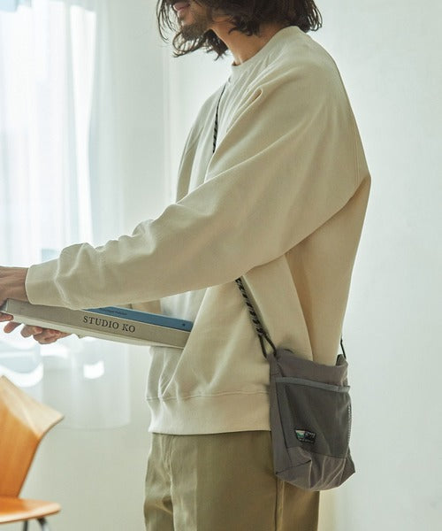 THE CRAFT CREW PRODUCTS / 防潑水側背包