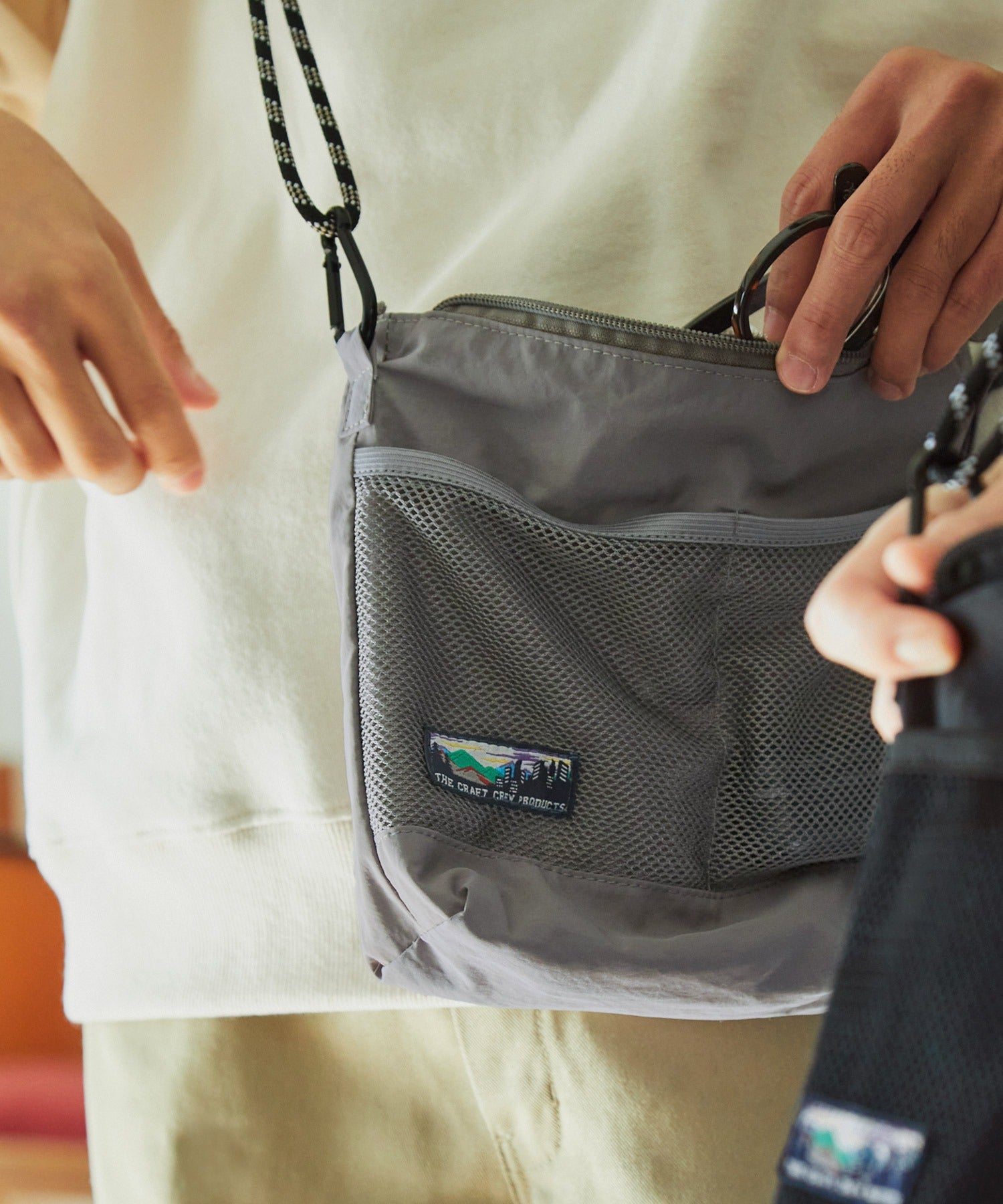 THE CRAFT CREW PRODUCTS / 防潑水側背包