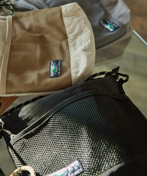 THE CRAFT CREW PRODUCTS / 防潑水側背包