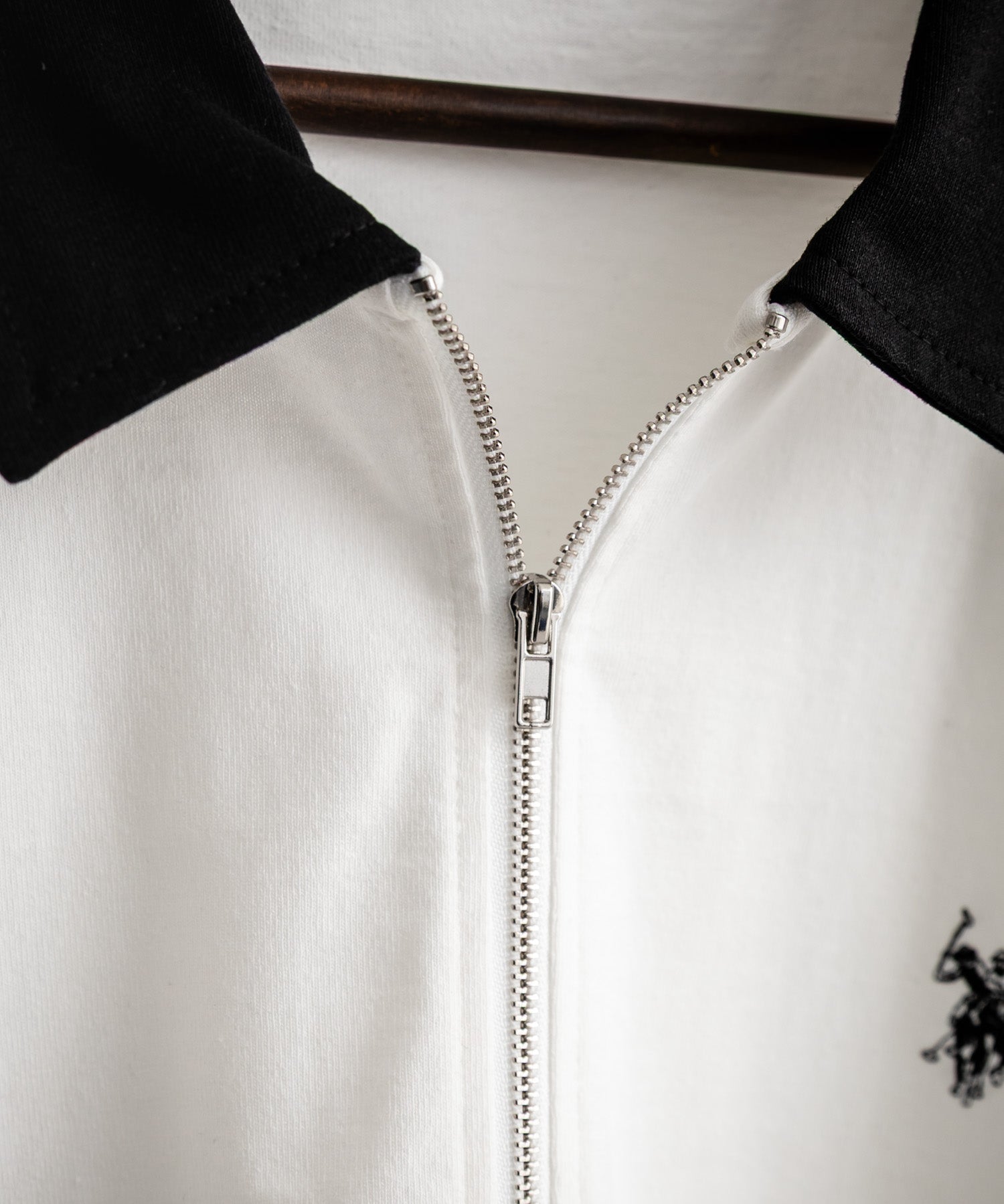 U.S. POLO ASSN. / 半拉鍊刺繡短袖 Polo 衫