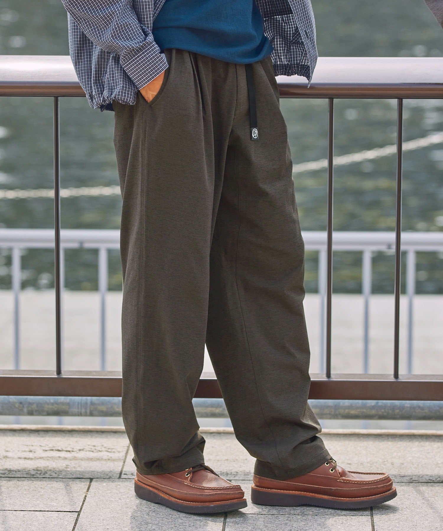 THE CRAFT CREW PRODUCTS / 機能 錐形 登山褲