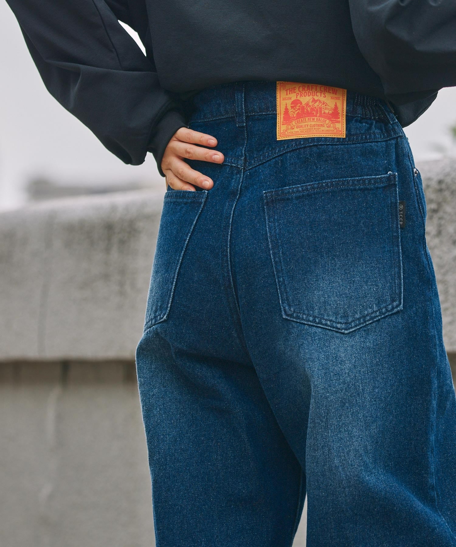 THE CRAFT CREW PRODUCTS / 仿舊 直筒牛仔褲