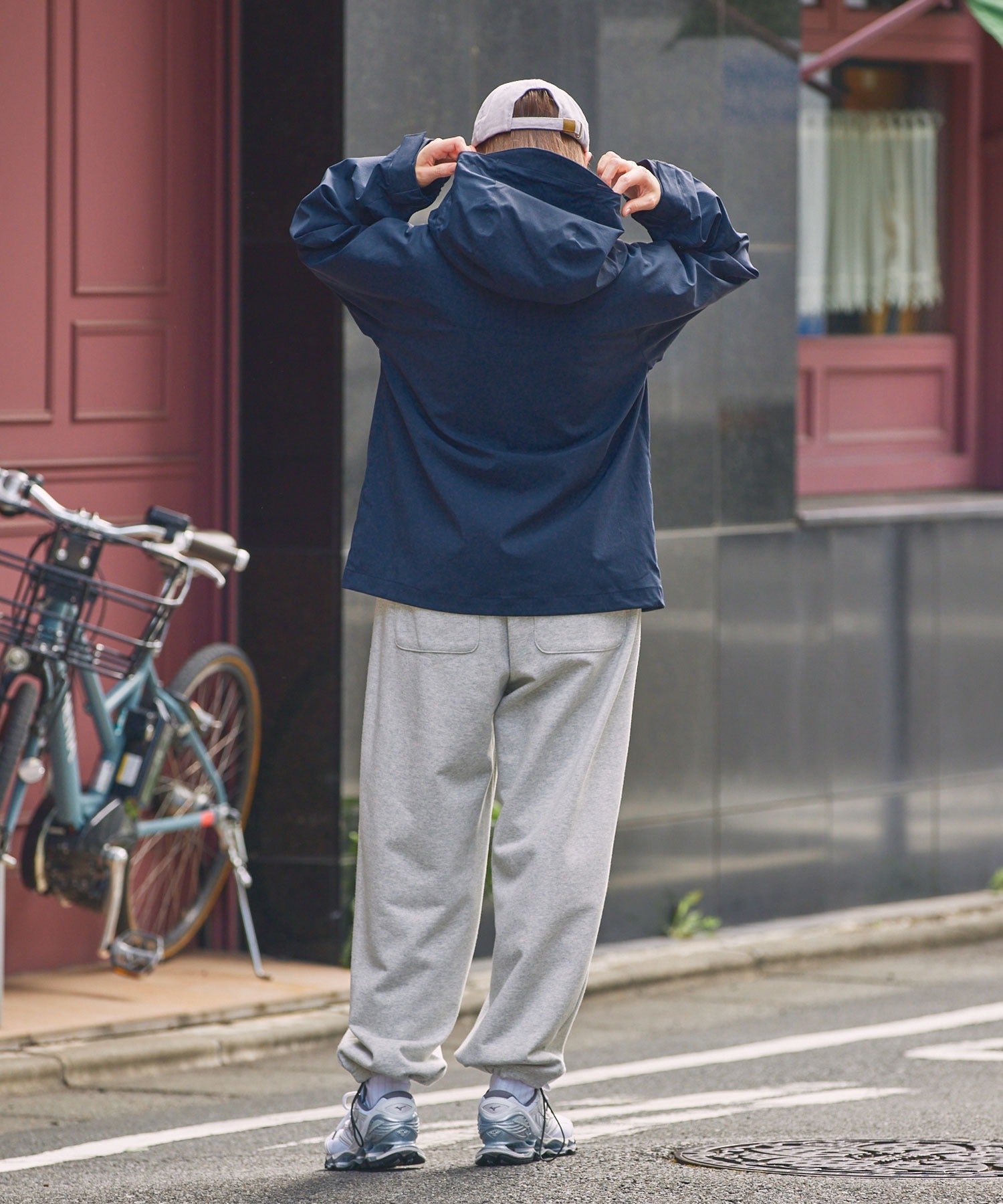 THE CRAFT CREW PRODUCTS / 尼龍 防潑水 抽繩 連帽外套