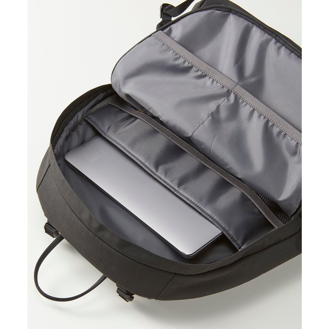 DESCENTE ALLTERRAIN / 25公升 後背包