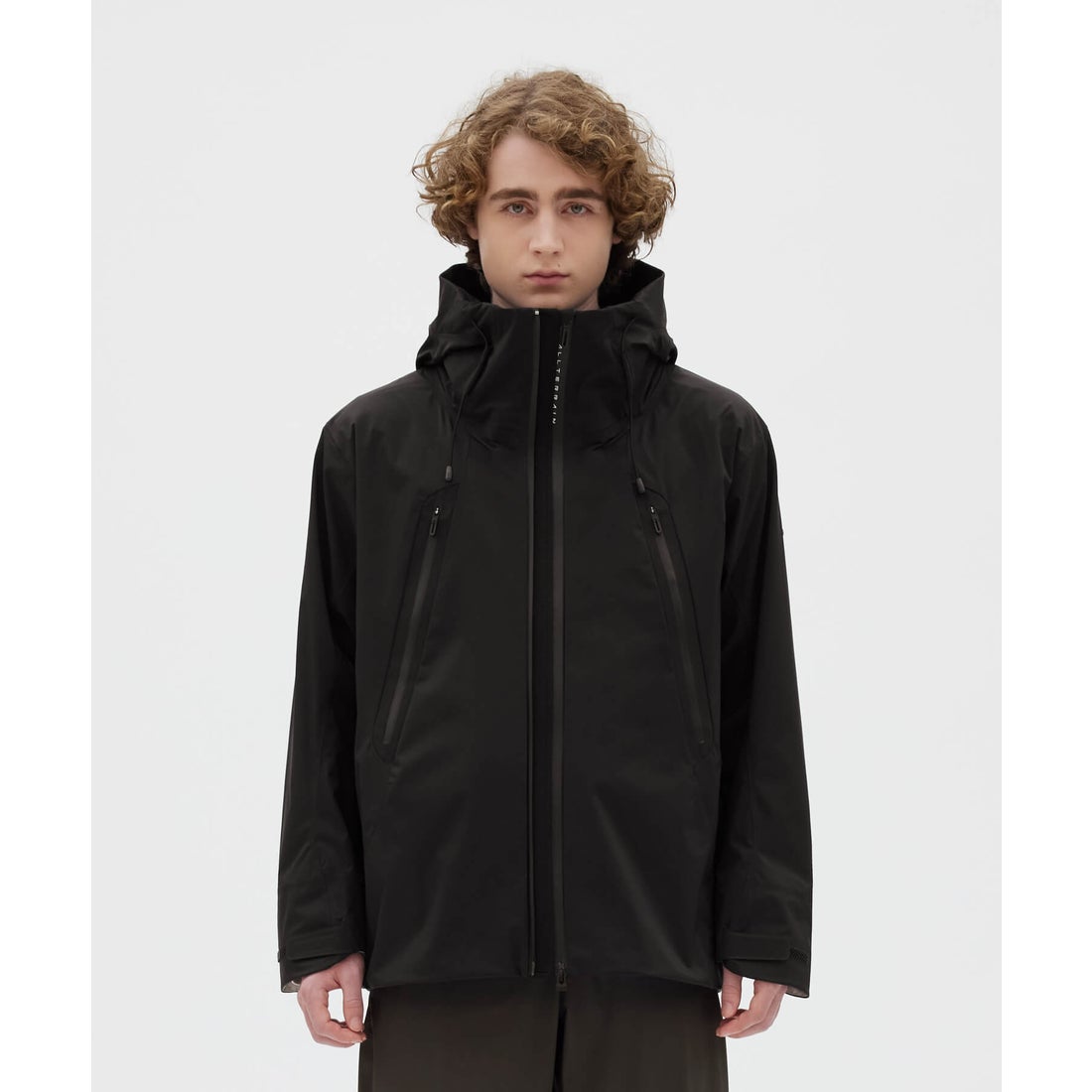 DESCENTE  ALLTERRAIN  CREAS / 防風防水外套