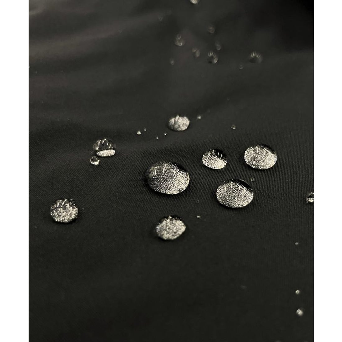 DESCENTE  ALLTERRAIN  CREAS / 防風防水外套