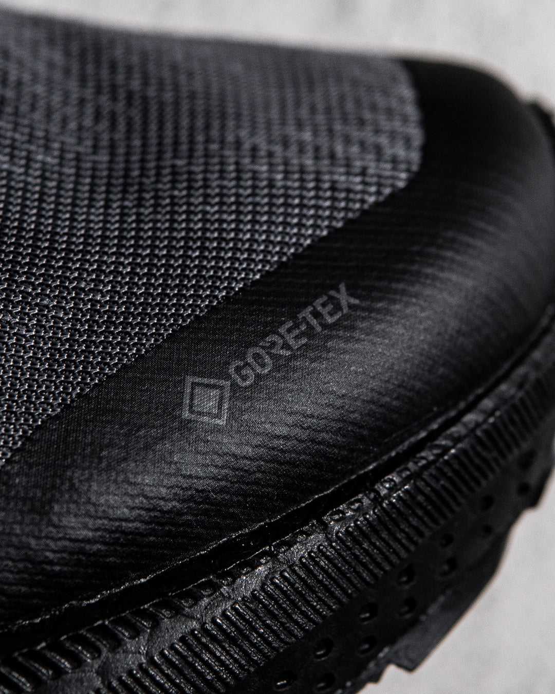 SALOMON AERO BLAZE 3 GRVL GORE-TEX