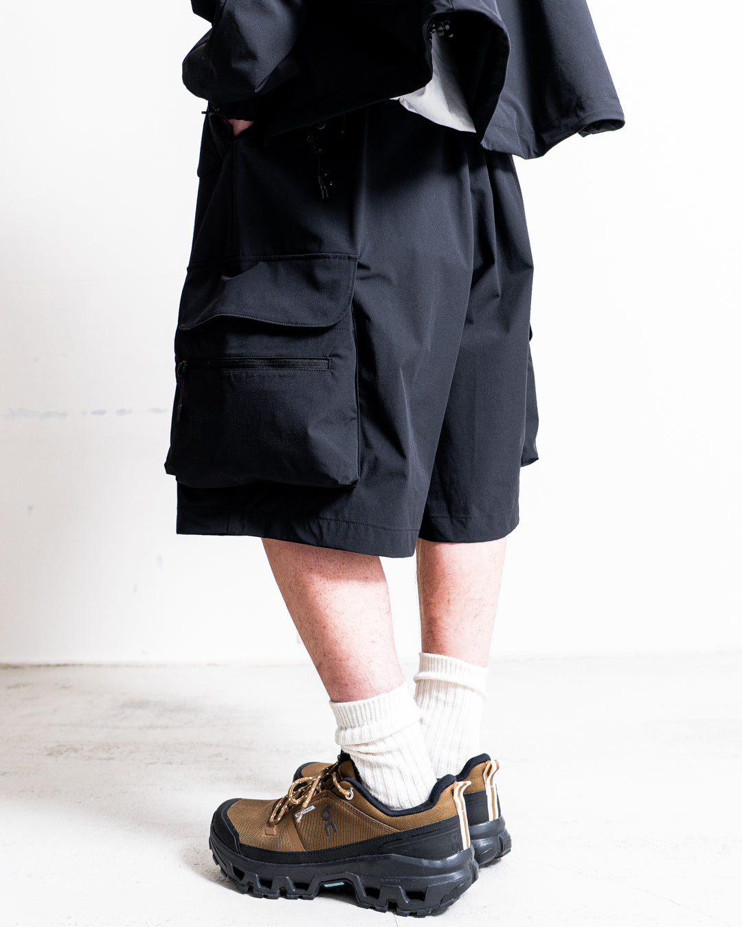 +phenix TECH WIDE CARGO SHORTS / 機能口袋工裝短褲