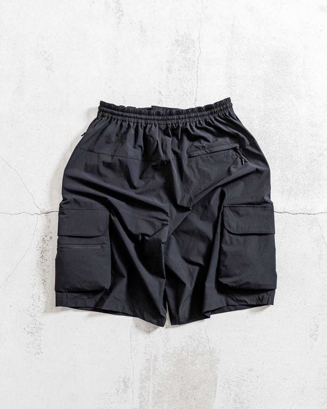+phenix TECH WIDE CARGO SHORTS / 機能口袋工裝短褲