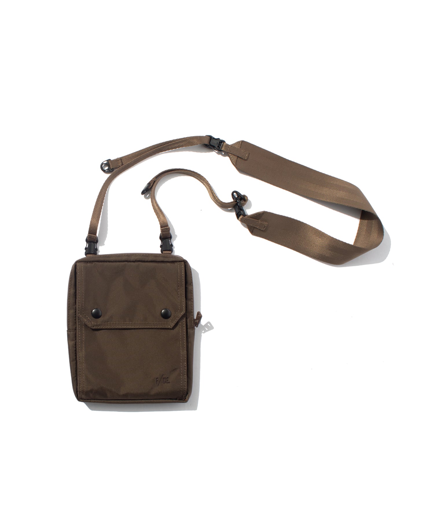 F/CE. 420 re/cor TRAVELLER / 側背包