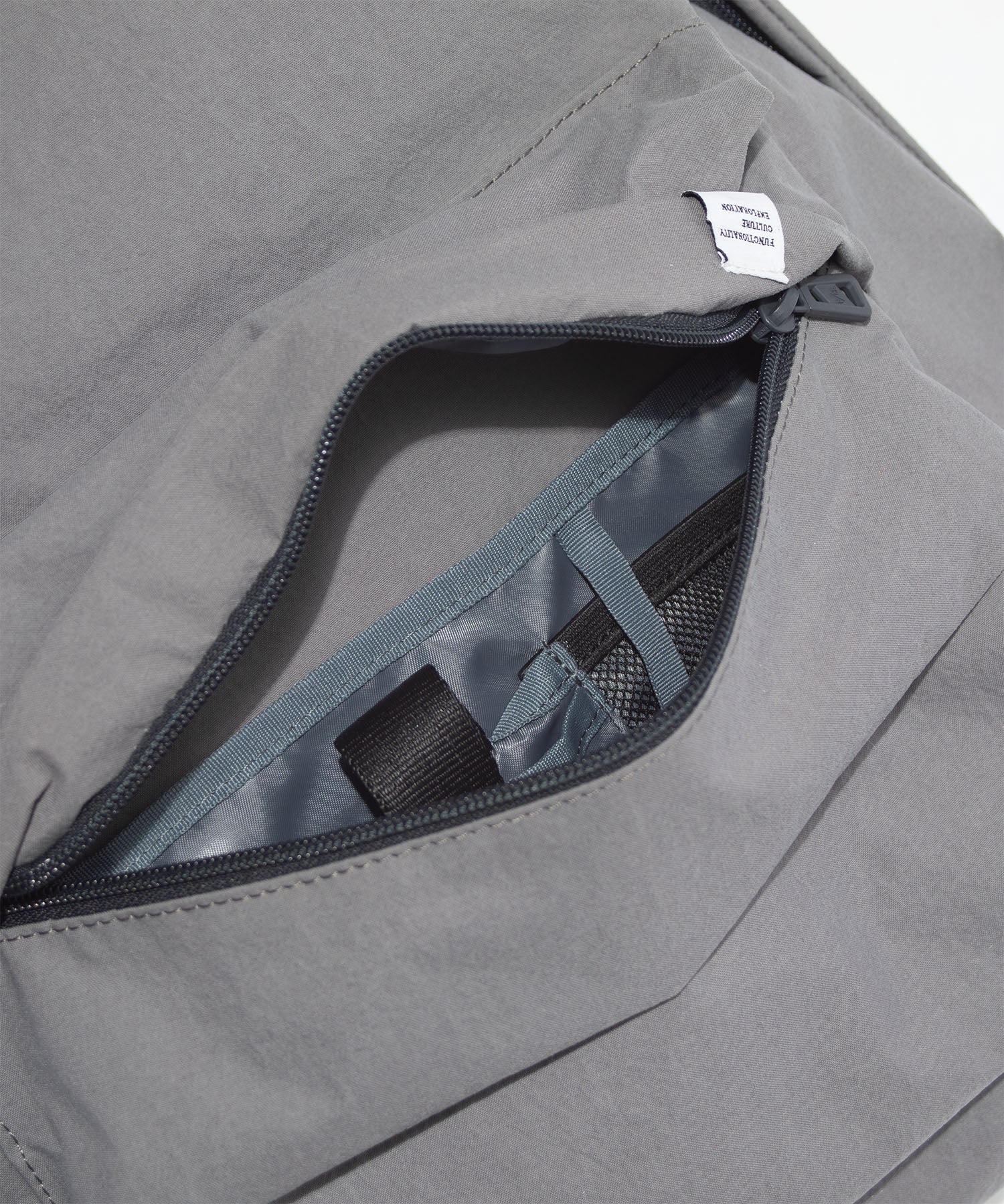 F/CE. KONBU® NYLON DAY PACK /  30公升 後背包