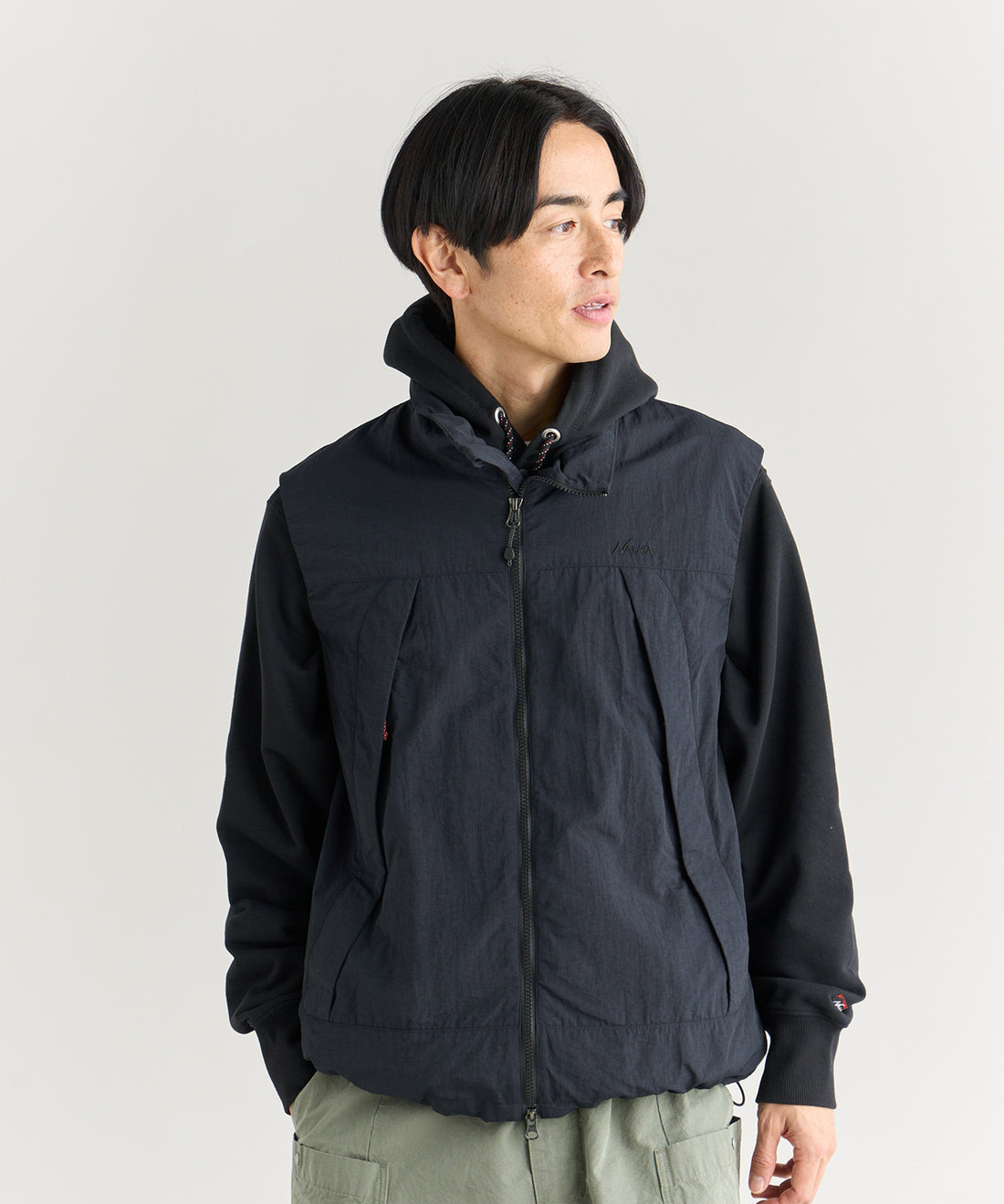 NANGA NYLON TUSSER TRACK VEST / 輕量防風 戶外機能背心