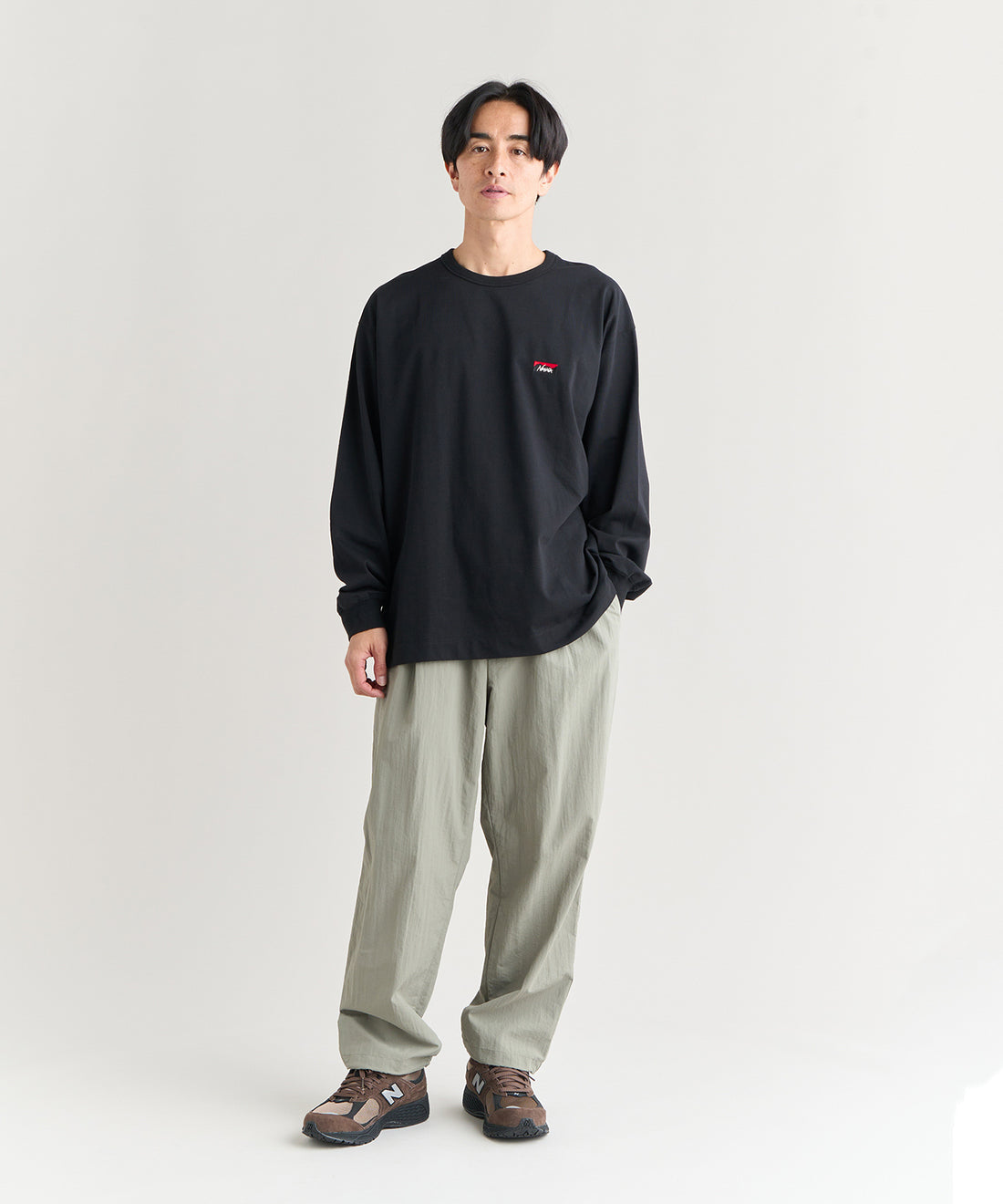 NANGA NYLON TUSSER TRACK PANTS / 輕量耐磨 機能束口長褲