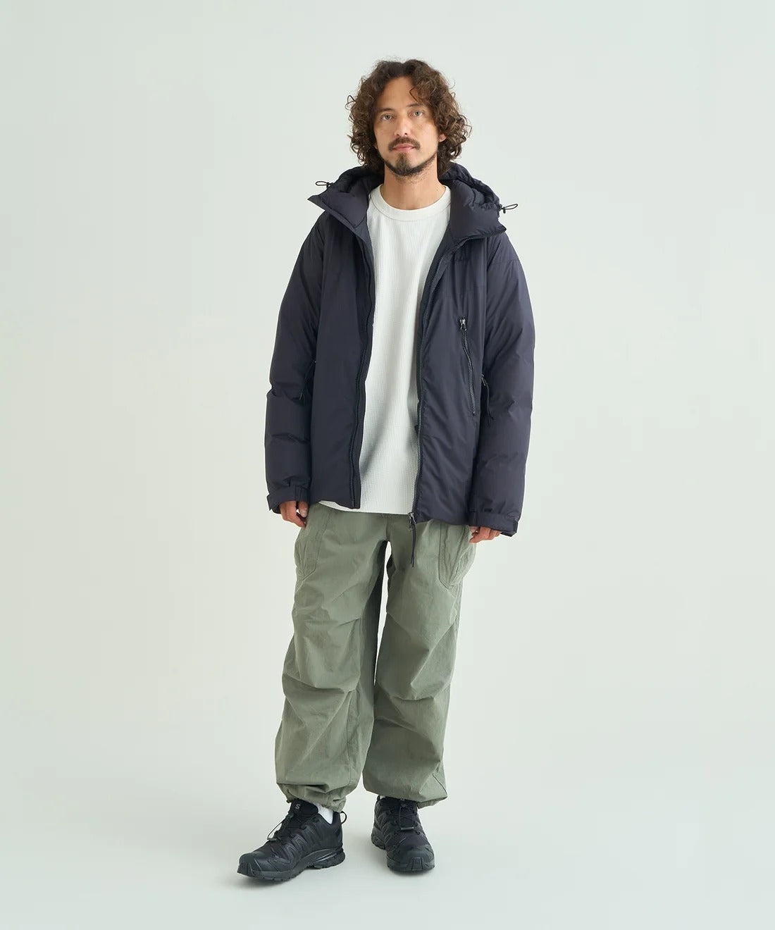 NANGA / MOUNTAIN BASE 混合結構羽絨外套