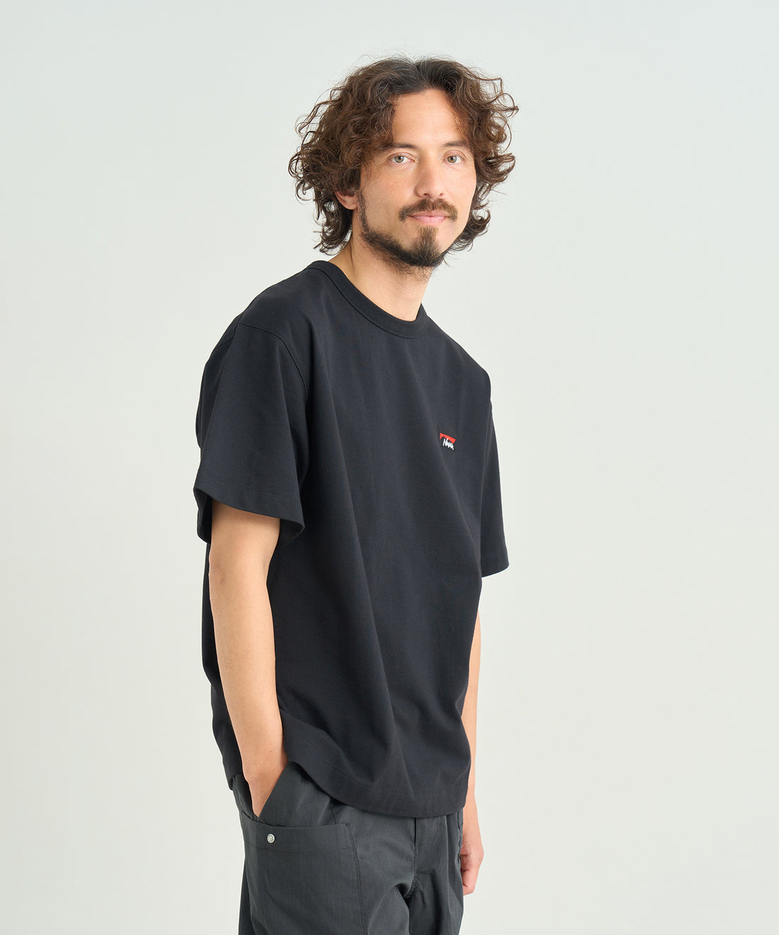 NANGA ECO HYBRID BOX LOGO EMBROIDERY TEE / 刺繡短袖T恤