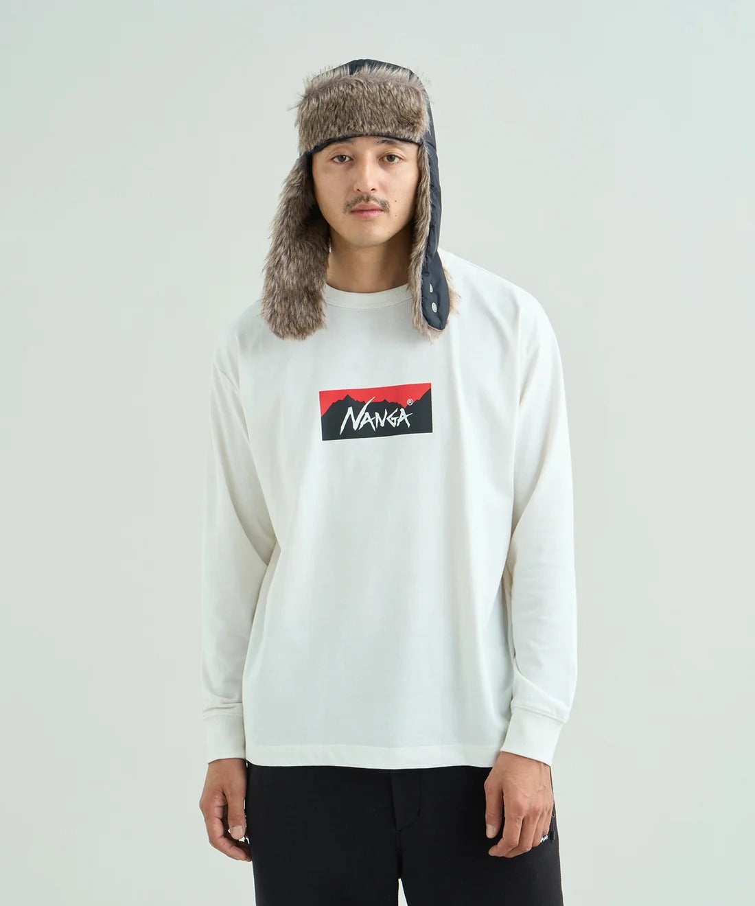 NANGA / ECO HYBRID BOX LOGO L/S TEE(UNISEX) 再生棉方形LOGO印花長袖T恤