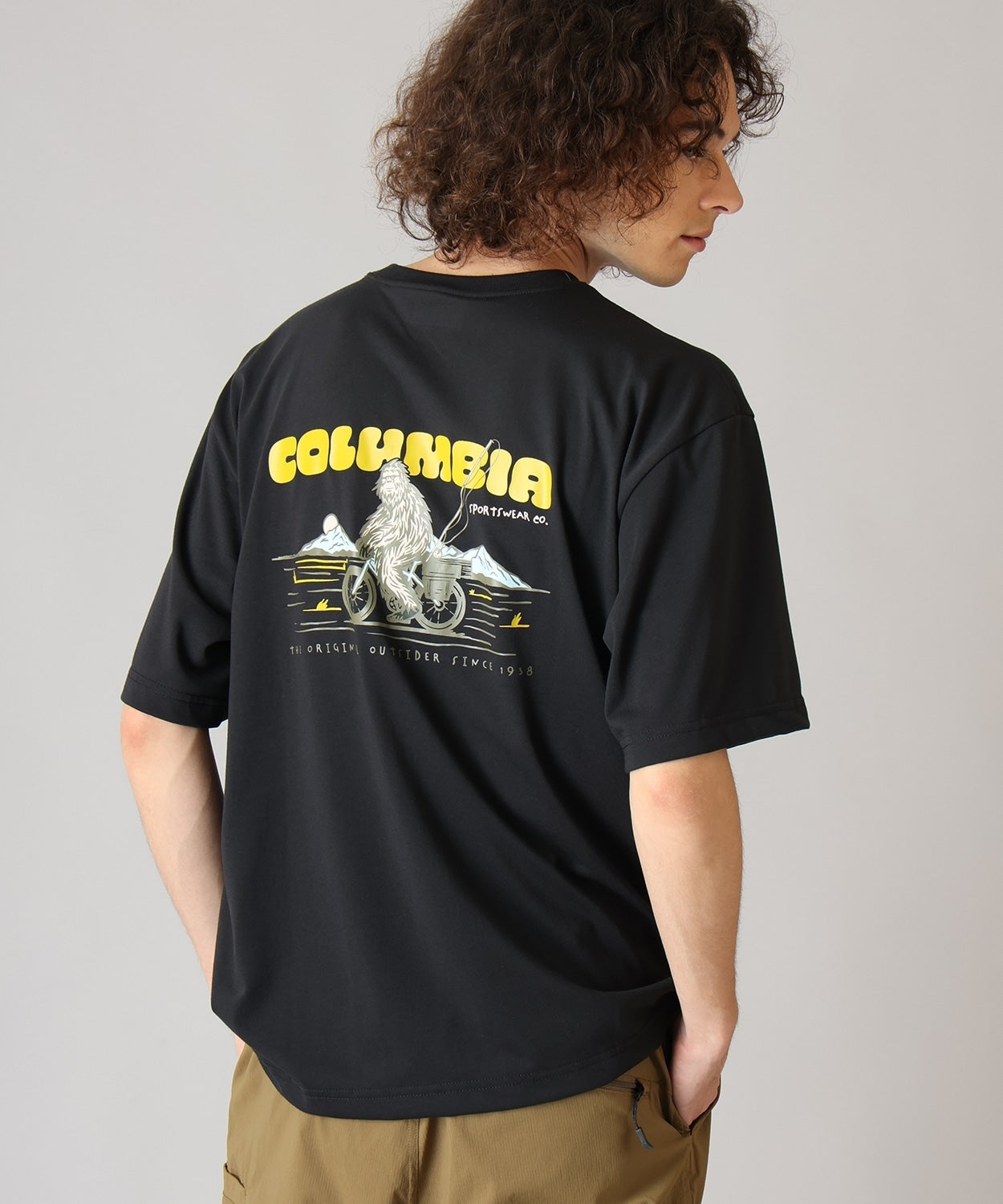 COLUMBIA Cedar Trail™ Back Graphic Tee / 雪人插畫 短袖T恤