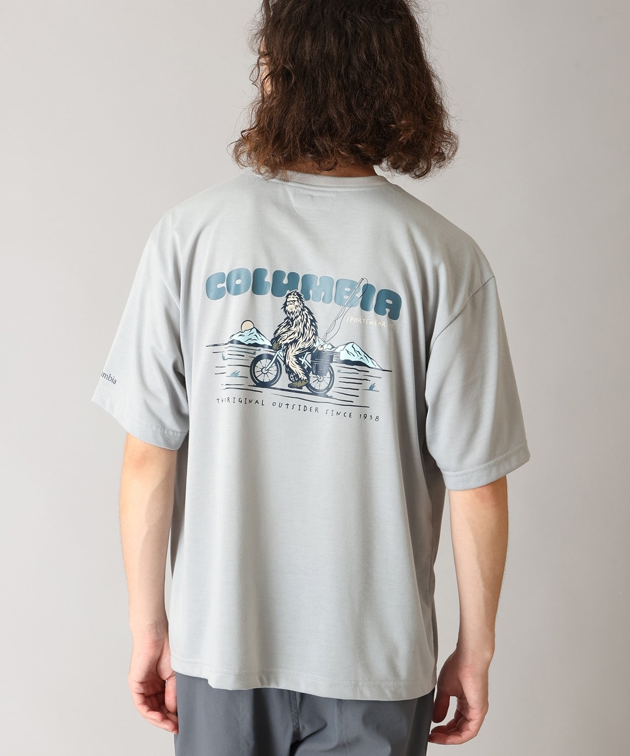 COLUMBIA Cedar Trail™ Back Graphic Tee / 雪人插畫 短袖T恤