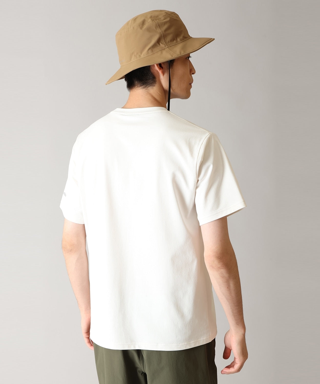 COLUMBIA Wildstep Path™ Graphic SS Tee / 吸濕速乾 防曬 小標 素面 短袖T恤