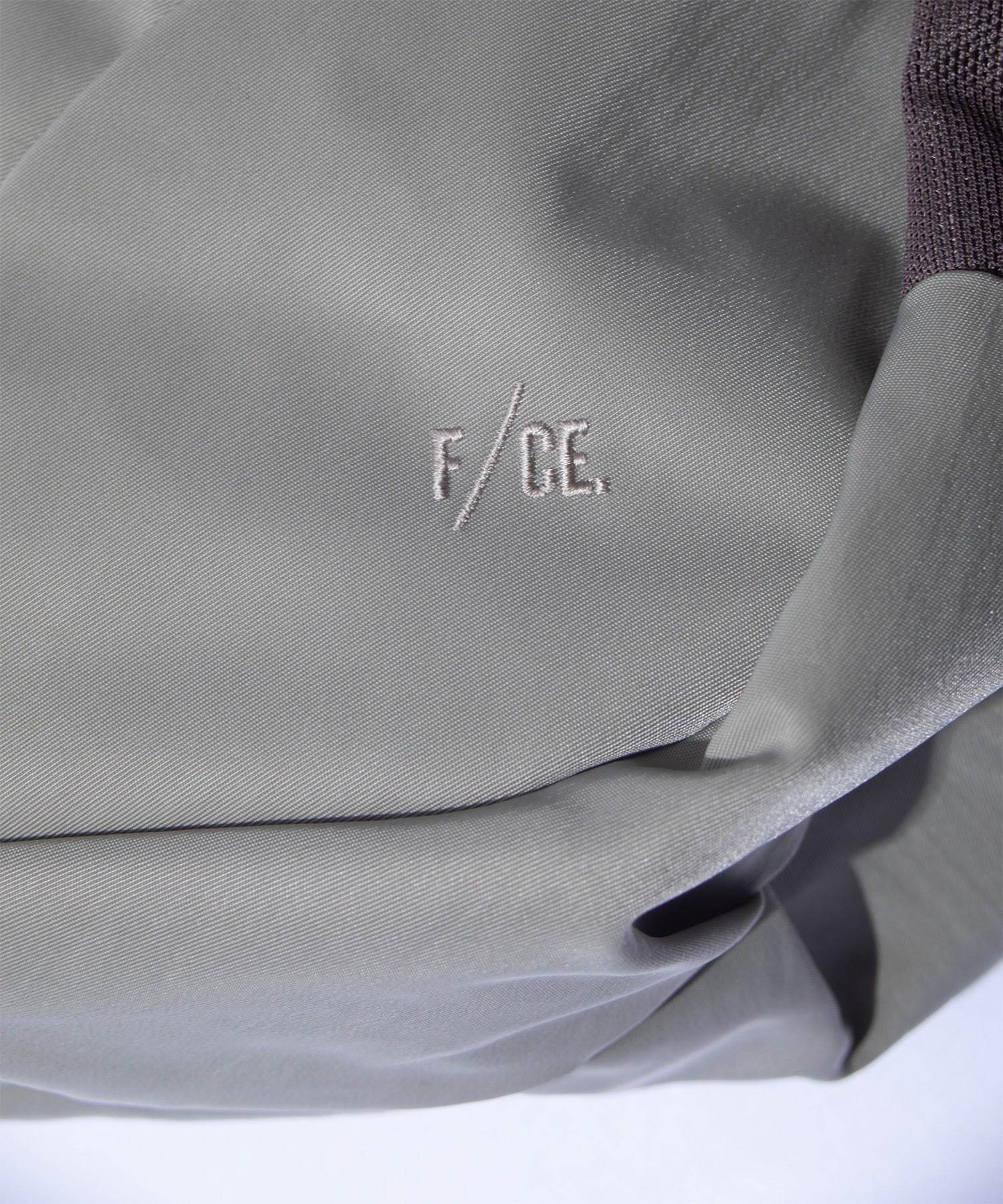 F/CE. / TEXTURED TWILL HORN MINI SHOULDER BAG 肩背包