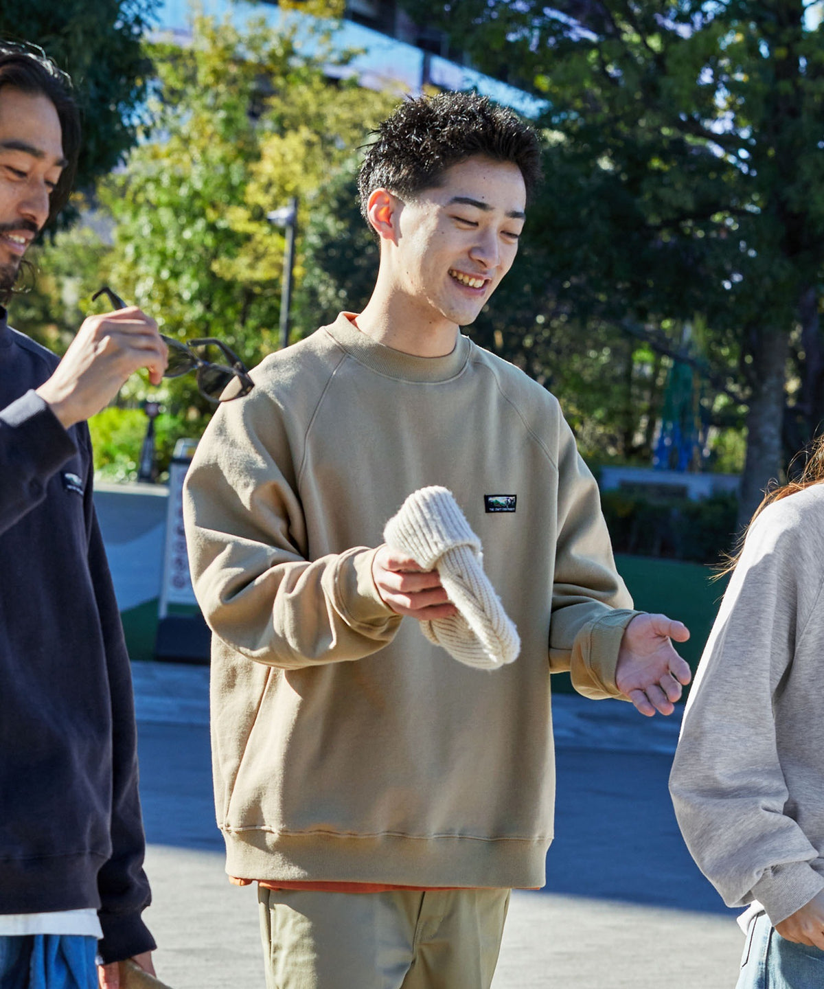 THE CRAFT CREW PRODUCTS/插肩袖圓領衫
