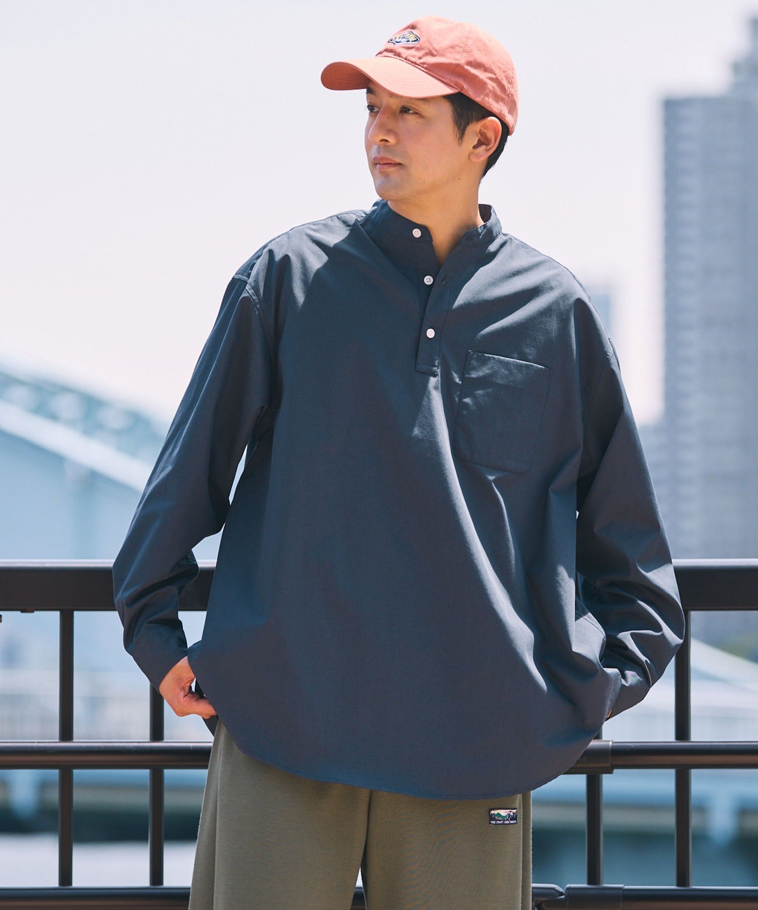 THE CRAFT CREW PRODUCTS / 免燙 抗菌 立領套頭長袖襯衫