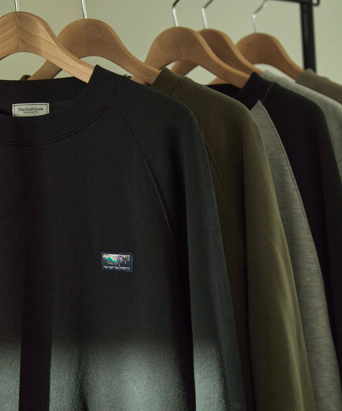 THE CRAFT CREW PRODUCTS/插肩袖圓領衫