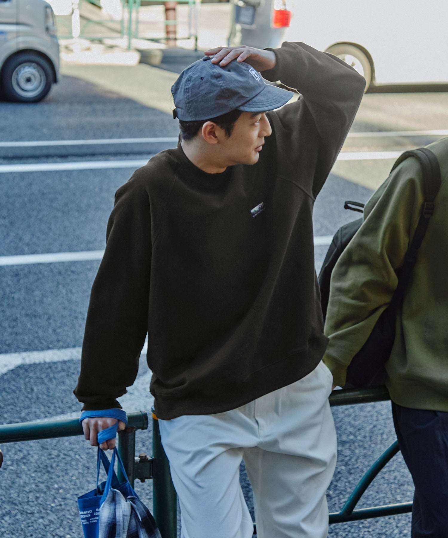 THE CRAFT CREW PRODUCTS/插肩袖圓領衫