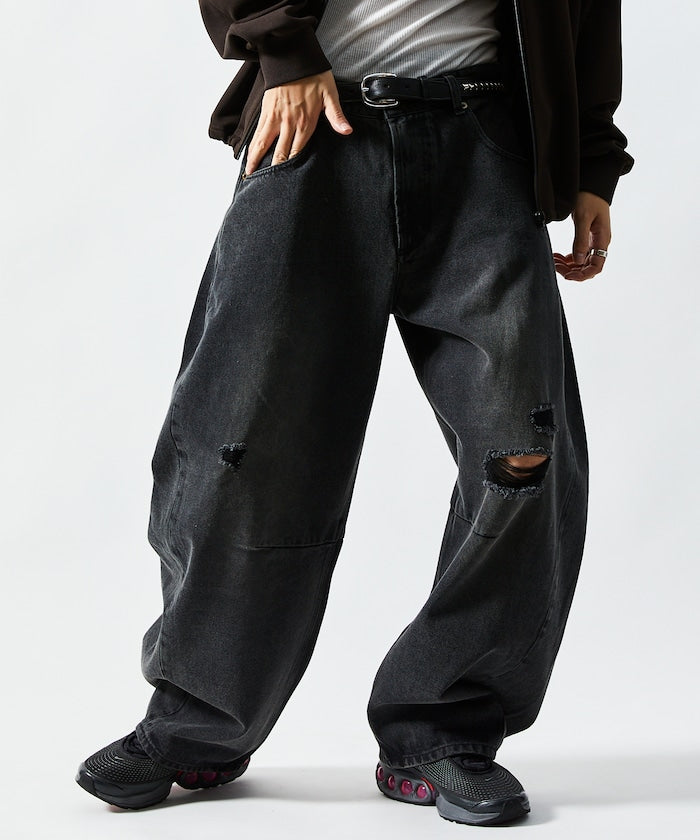 FREAK'S STORE / 寬鬆仿舊弧形牛仔褲