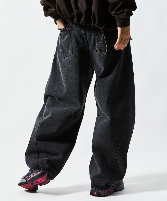 FREAK'S STORE / 寬鬆仿舊弧形牛仔褲