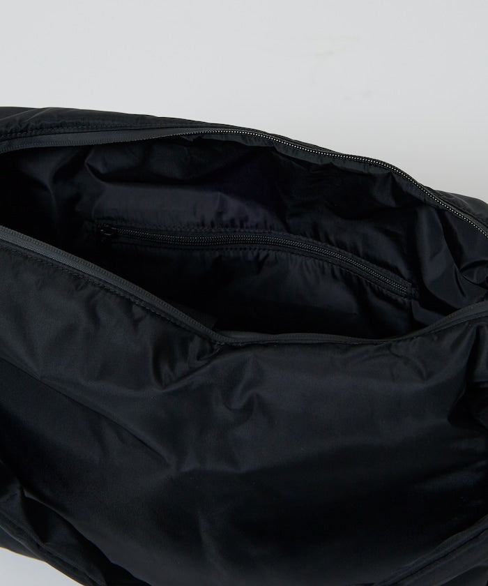 YAKPAK / 機能輕量單肩包