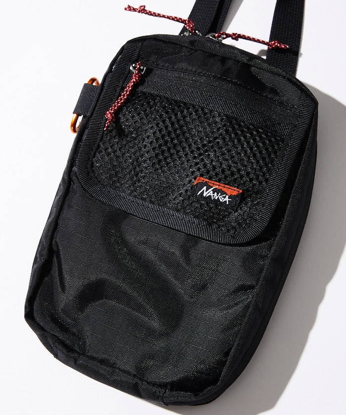 NANGA × SPEAKEASY MULTI POUCH / 側背包
