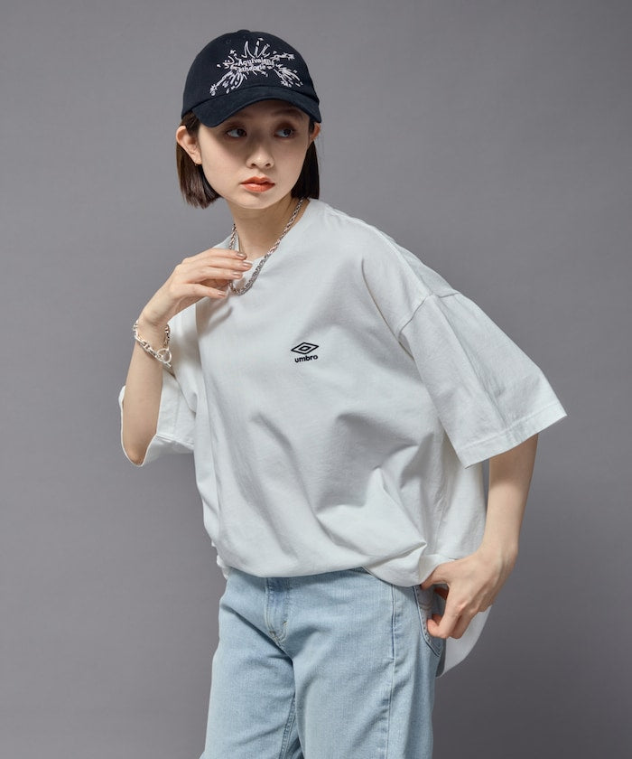 UMBRO / 別注小標 短袖T恤