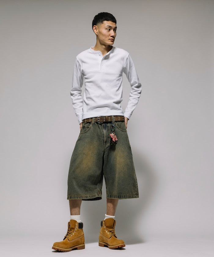 FREAK’S STORE / 寬版弧形 水洗 九分 牛仔短褲