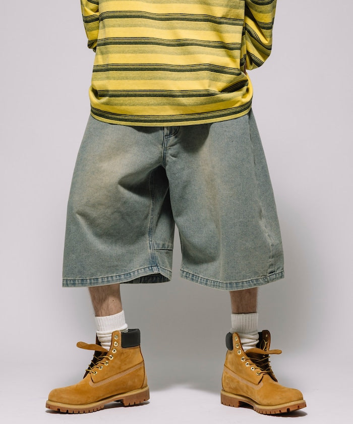 FREAK’S STORE / 寬版弧形 水洗 九分 牛仔短褲