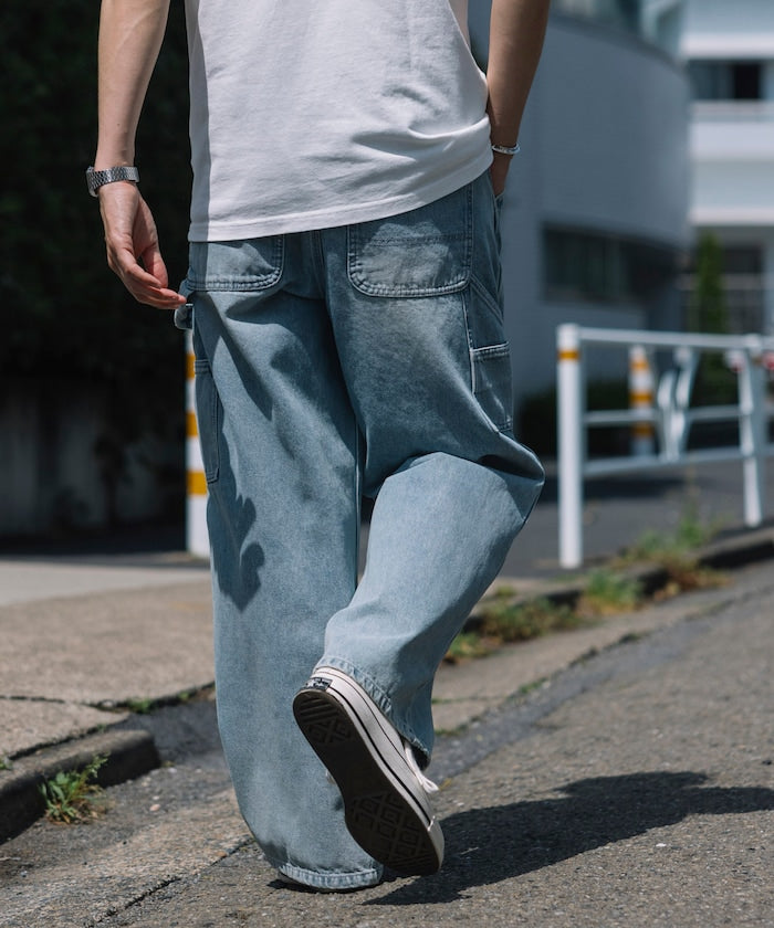 FREAK’S STORE / 雙膝剪接 直筒牛仔褲