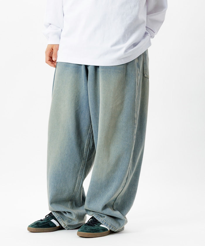 FREAK’S STORE / 錐形牛仔褲