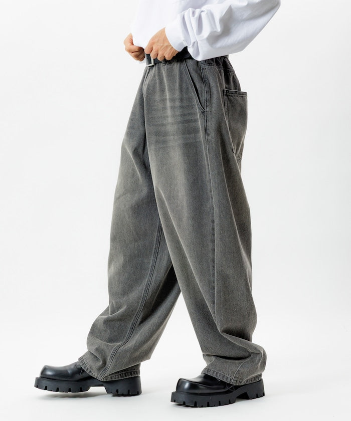 FREAK’S STORE / 錐形牛仔褲