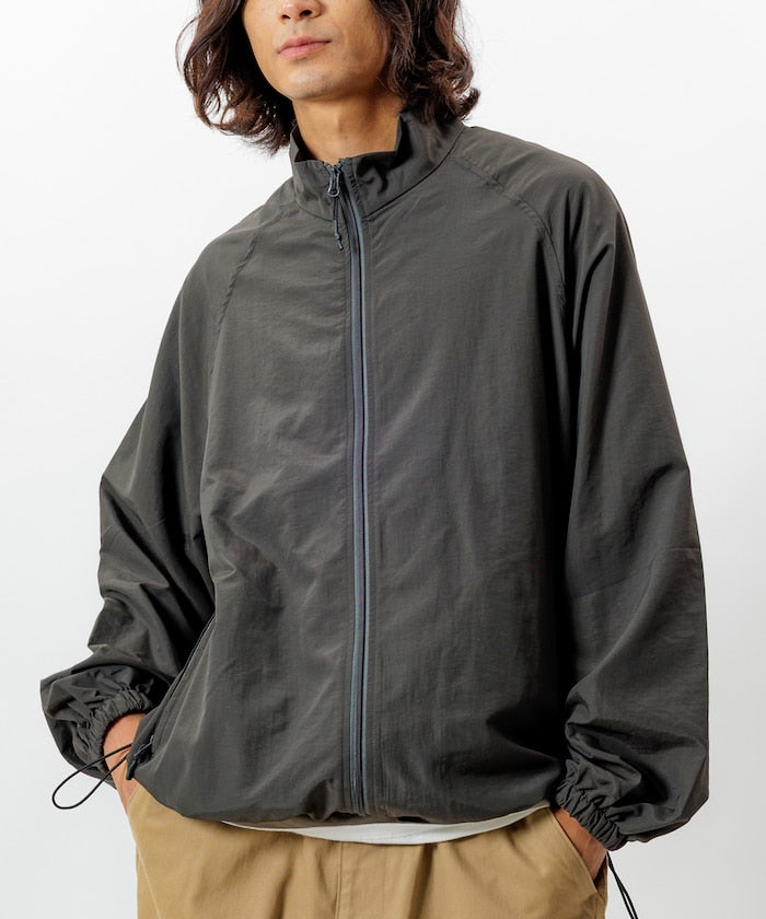 FREAK’S STORE / 寬版立領尼龍外套