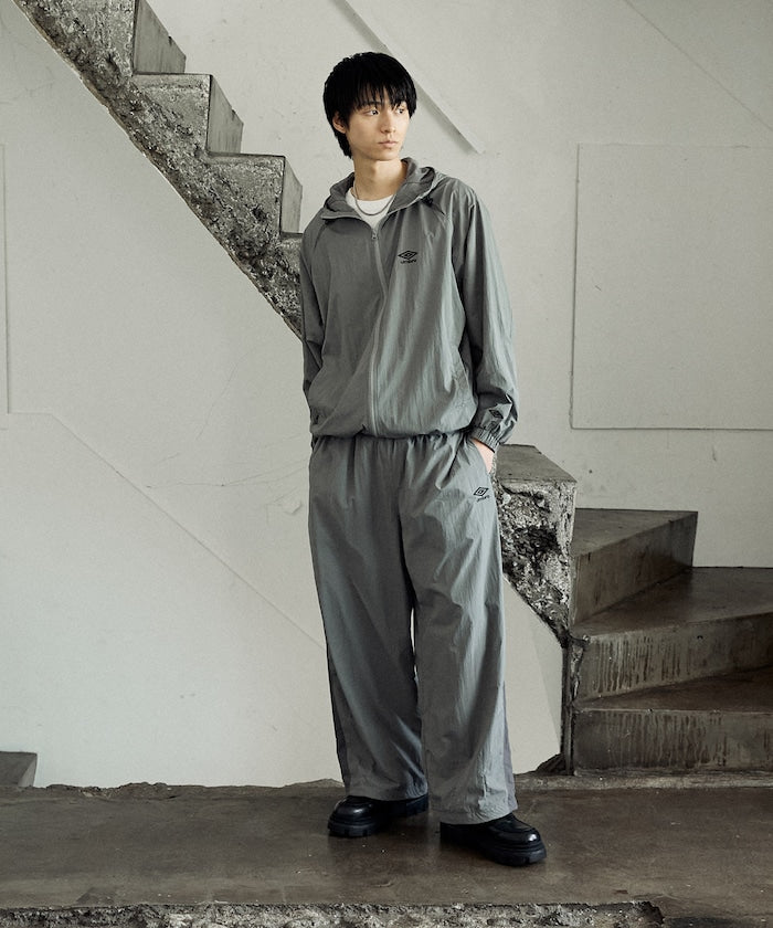 UMBRO / TECH NYLON PANTS 機能長褲