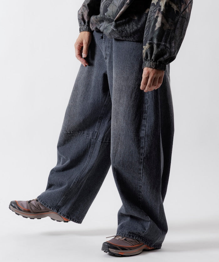 FREAK’S STORE / 彎刀牛仔褲