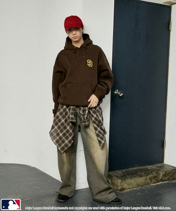 MLB X FREAK’S STORE / 刺繡圓領衫