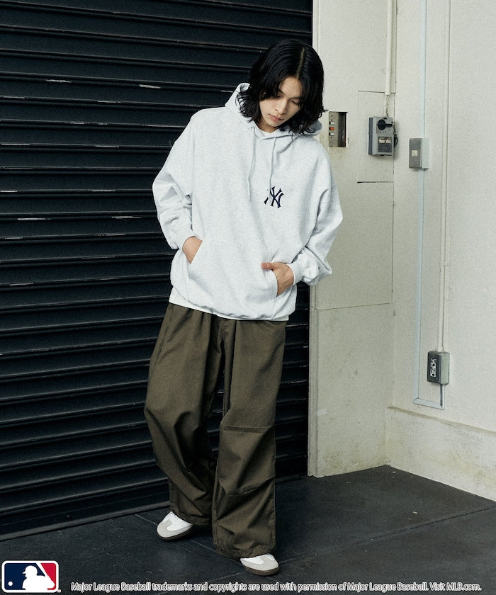 MLB X FREAK’S STORE / 刺繡圓領衫