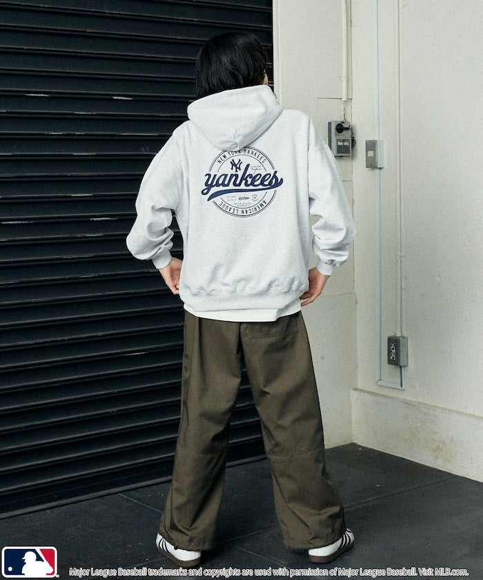 MLB X FREAK’S STORE / 刺繡圓領衫