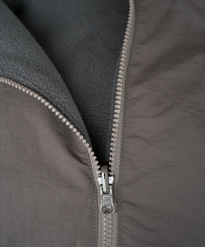 FREAK’S STORE OUTDOORS / 雙面結構立領保暖外套