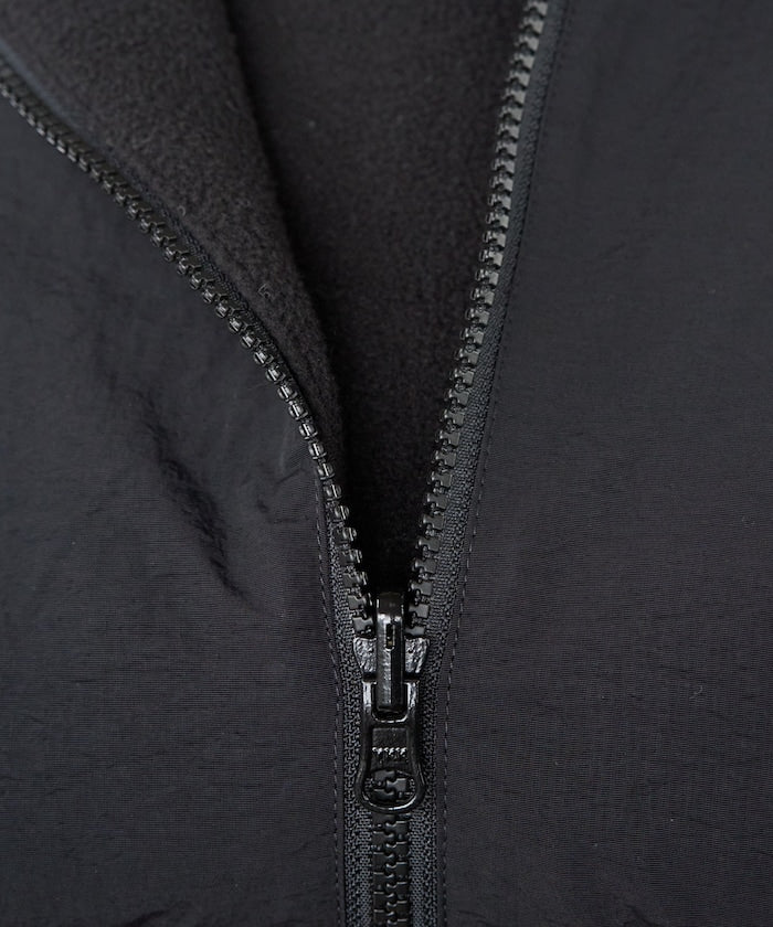 FREAK’S STORE OUTDOORS / 雙面結構立領保暖外套