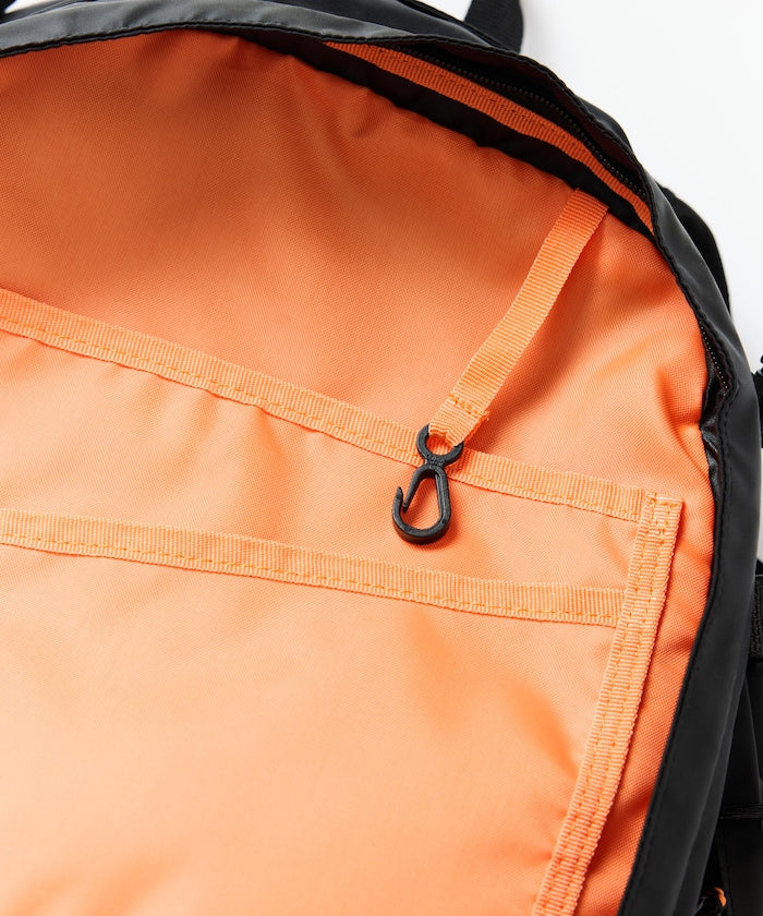 COLEMAN 別注 WALKER 33 / 多功能機能後背包