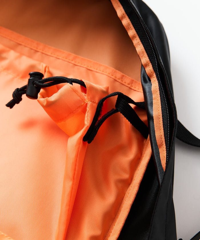 COLEMAN 別注 WALKER 33 / 多功能機能後背包