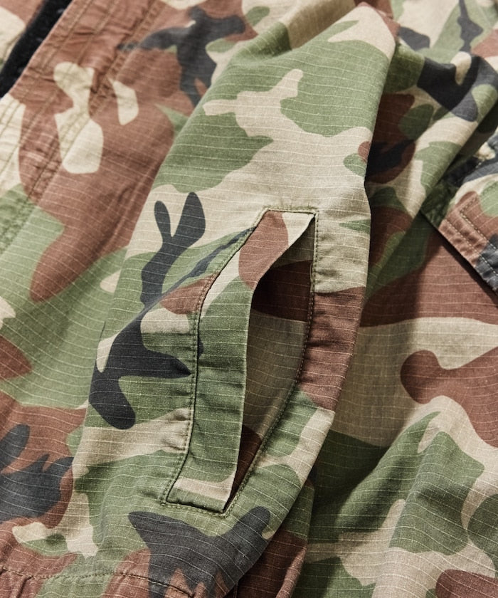 NAUTICA JP / 迷彩抽繩軍事短款外套